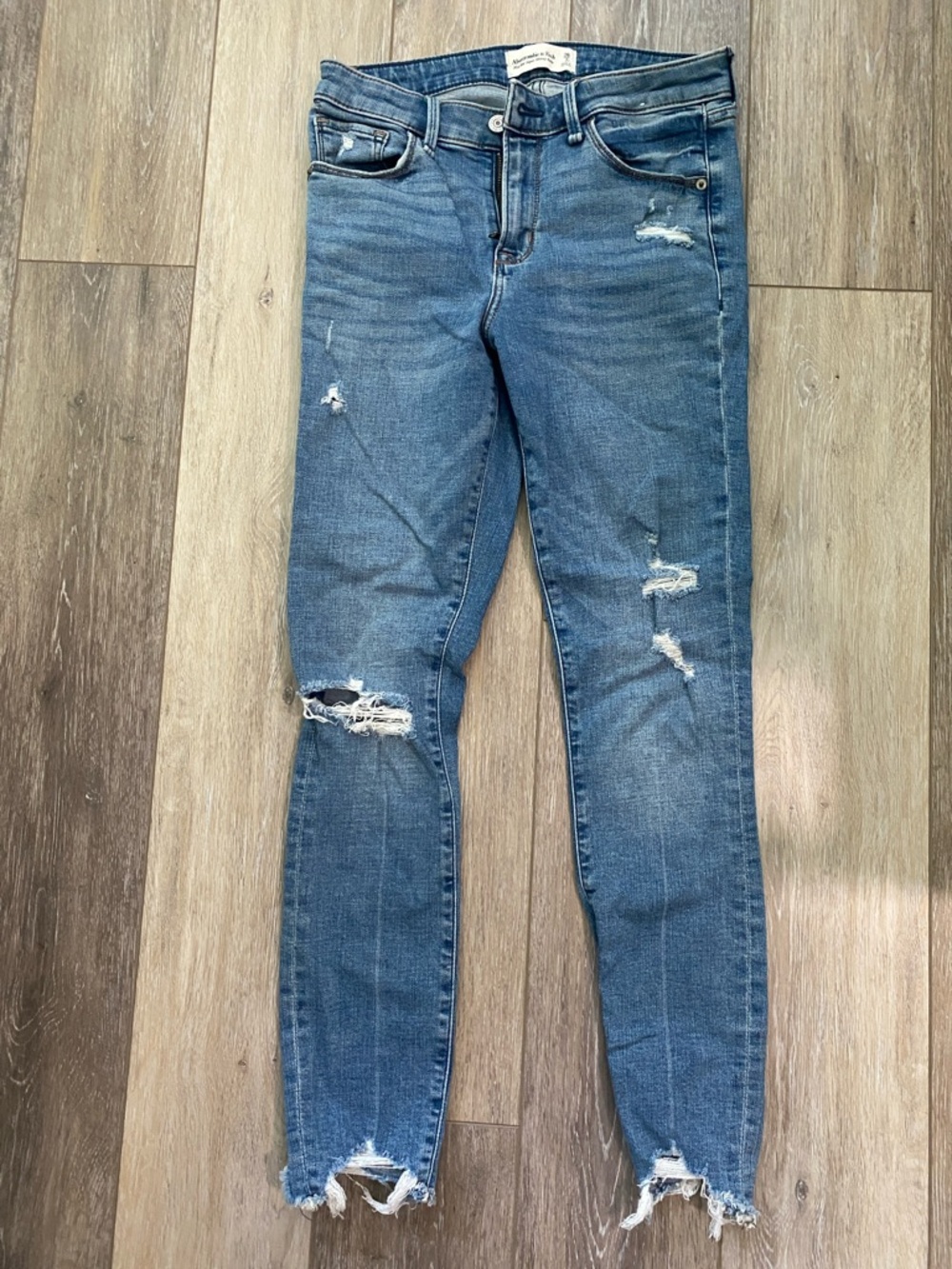 Abercrombie & Fitch Distressed Mid Rise Super Skinny Ankle Jean